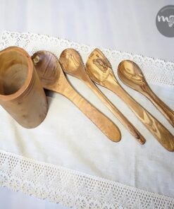 Ensemble pot et cuillères en bois d'olive
